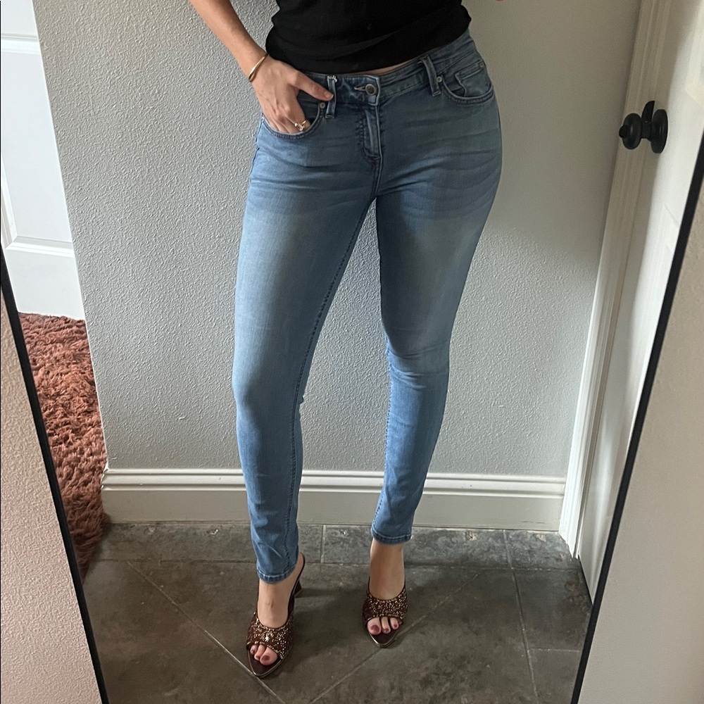 Low Rise Light Wash Jeans